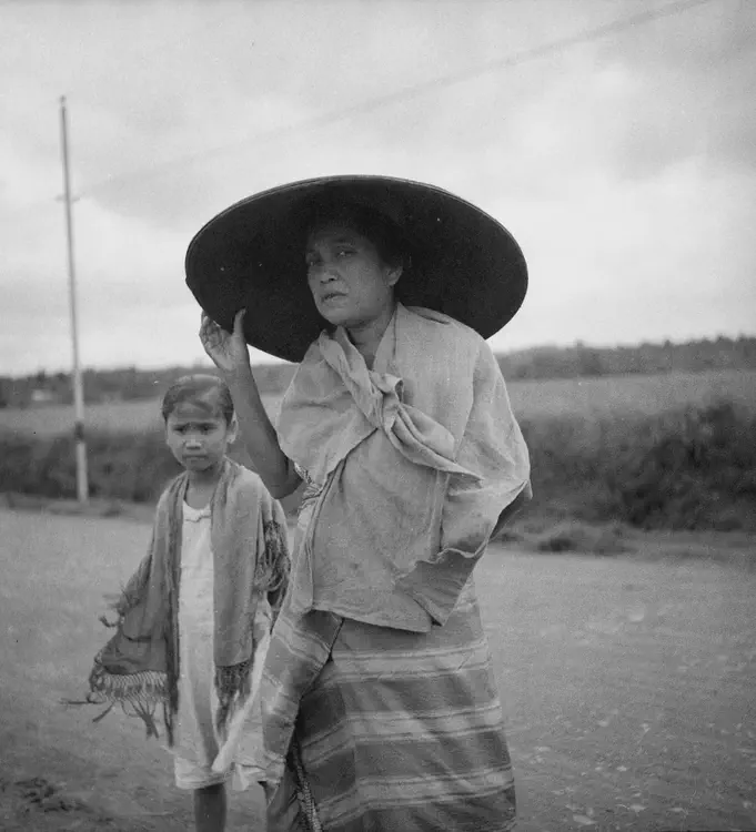 Calauan & Pila, Laguna Province. Dec. 22 '33. A farmer's wife, Pila.
