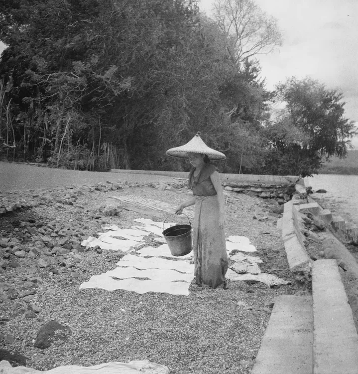 Cuenca, Pansipit River, & Taal Lake. Nov. '33, Batangas Province. The Taal lake Terminas of the Taal - San Nicolas road. Lavendera bleaching clothes.