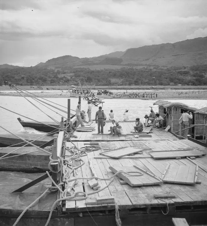 (Batu Ferry, Bambang, N. Vizcaya, 1935). Bambang,--Batu Ferry. Nueva Vizcaya, Phillipines. May 17, 1935. Batu Ferry. 5.6 1/100