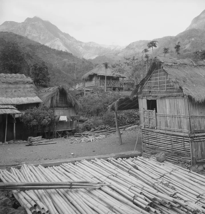 (Butac, Ilocos S., 1935). Kms. 365--Sabangan--Tagudin Road; Ilocos Sur; Pangasinan. Feb. 2, 3, '35. Boho [Buho] & Boho [Buho] houses. Butac village. Clearing in distance same as in #1 above. Km. 363. 5.6 1/25.